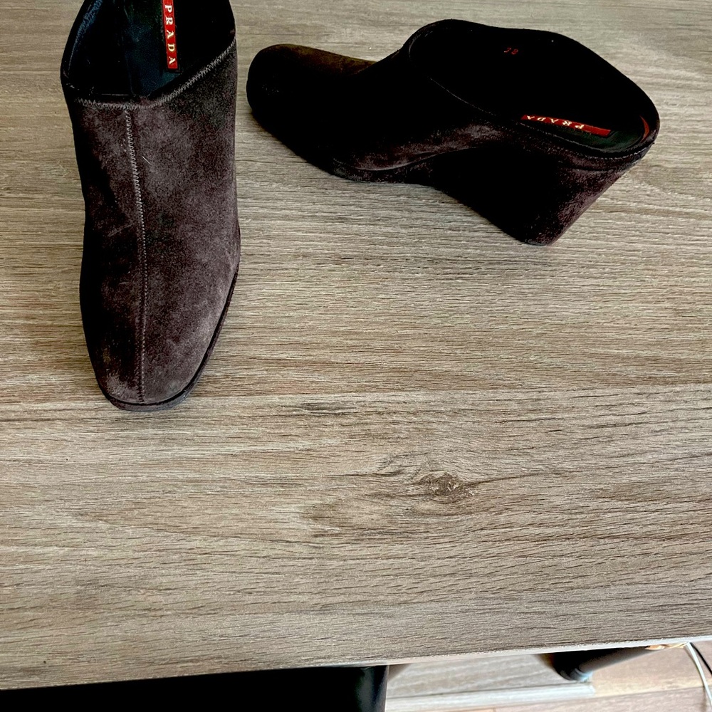 Prada Brown suede leather wedge. Size 8. Like new